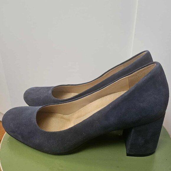 Naturalizer Whitney Pump Navy Size 6N - Picture 1 of 6